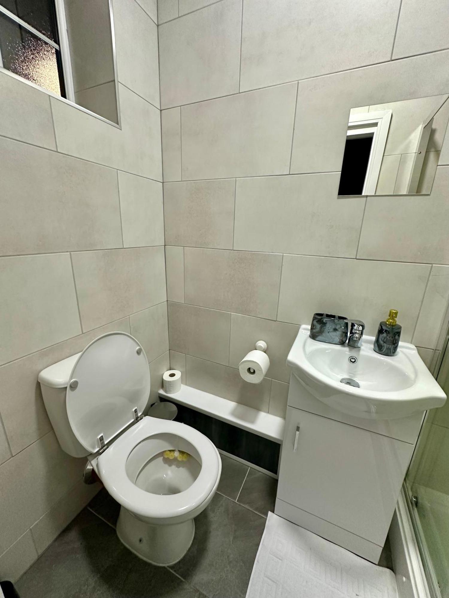 Private Luxurious City Studio-Daily,Weekly,Monthly Бірмінгем Екстер'єр фото